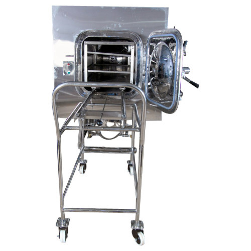 Horizontal autoclave