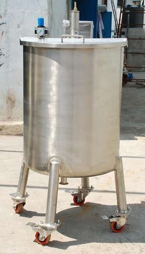 Solution Preparation vessel